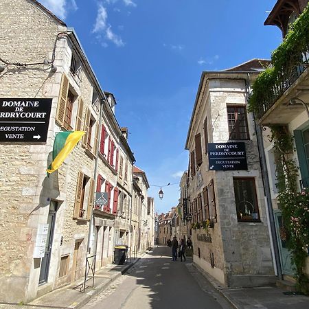 Apartament Le Beau Chardonnay, Au Coeur De Chablis Zewnętrze zdjęcie