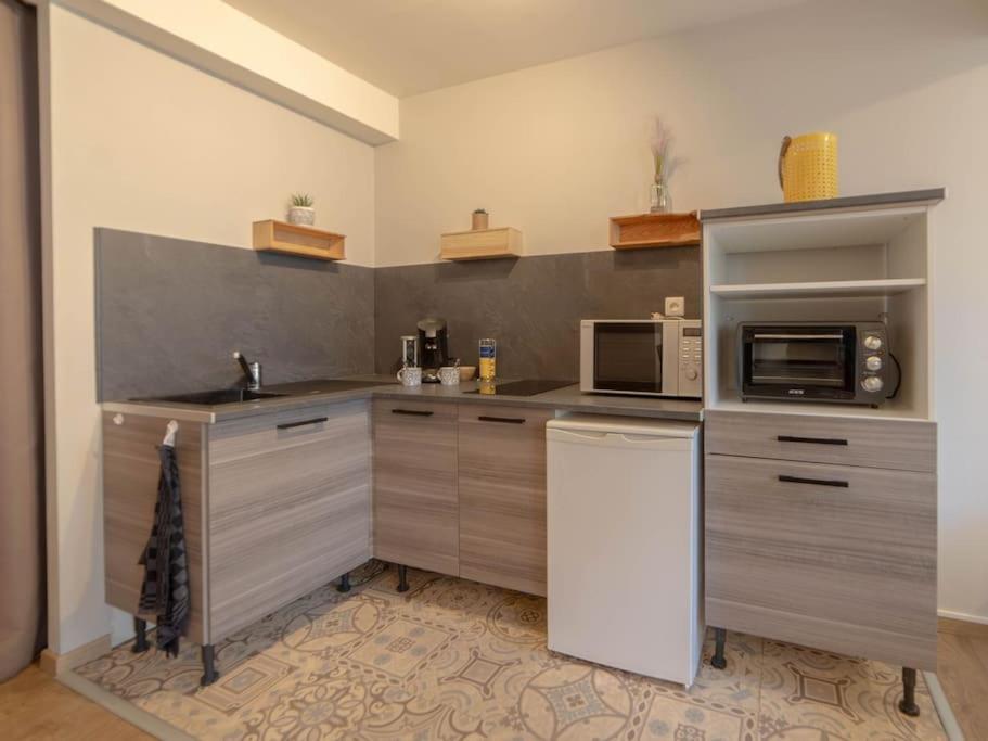 Apartament Le Beau Chardonnay, Au Coeur De Chablis Zewnętrze zdjęcie